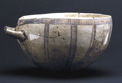把手付鉢(ミルクボウル) 前1500-1200年頃 口径:16.5cm